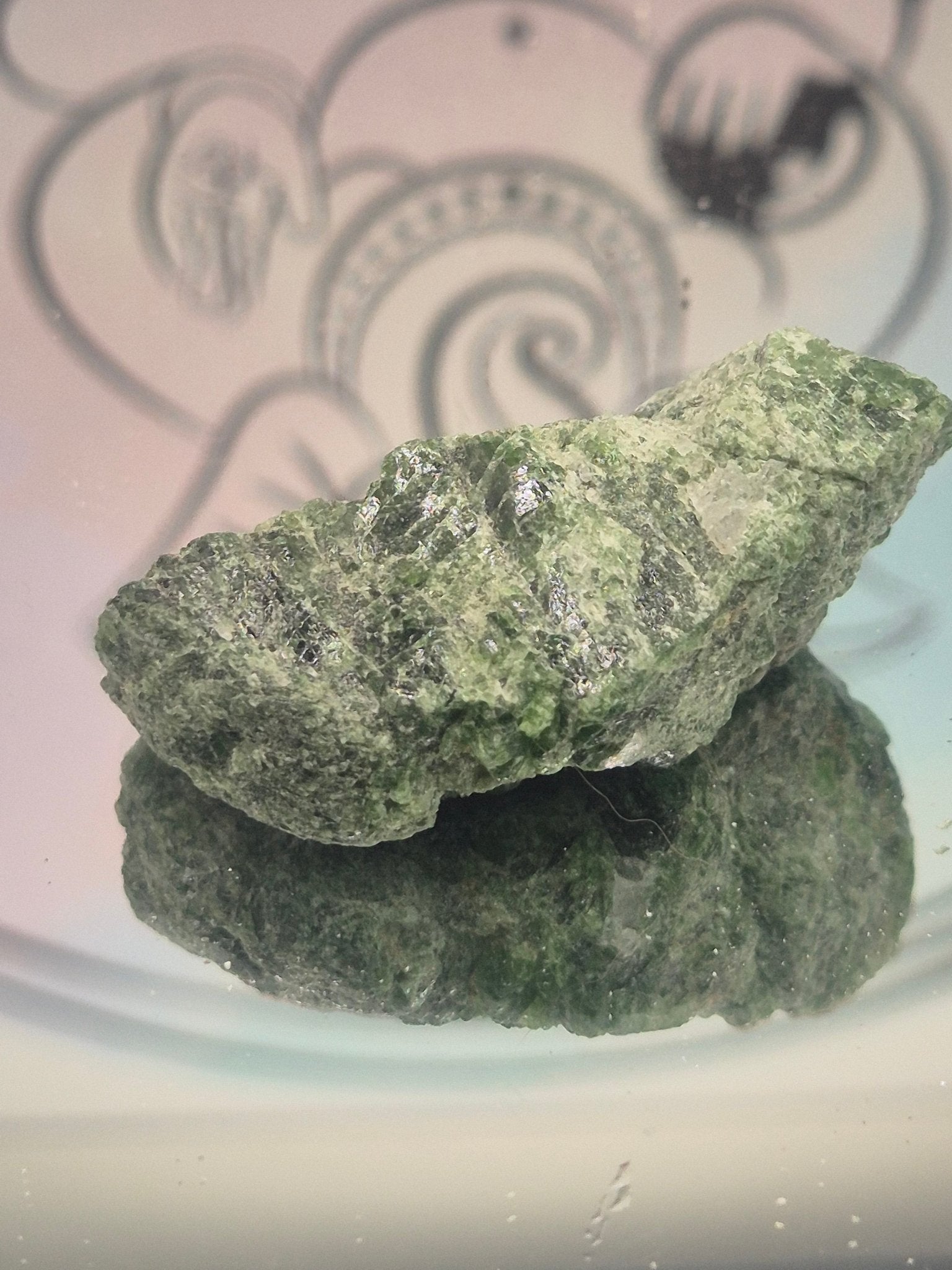 Mineral Cromodiopsido minerales brutoTienda esotérica Málaga - La Tienda de Tata Magic: tienda Esotérica en Málaga
